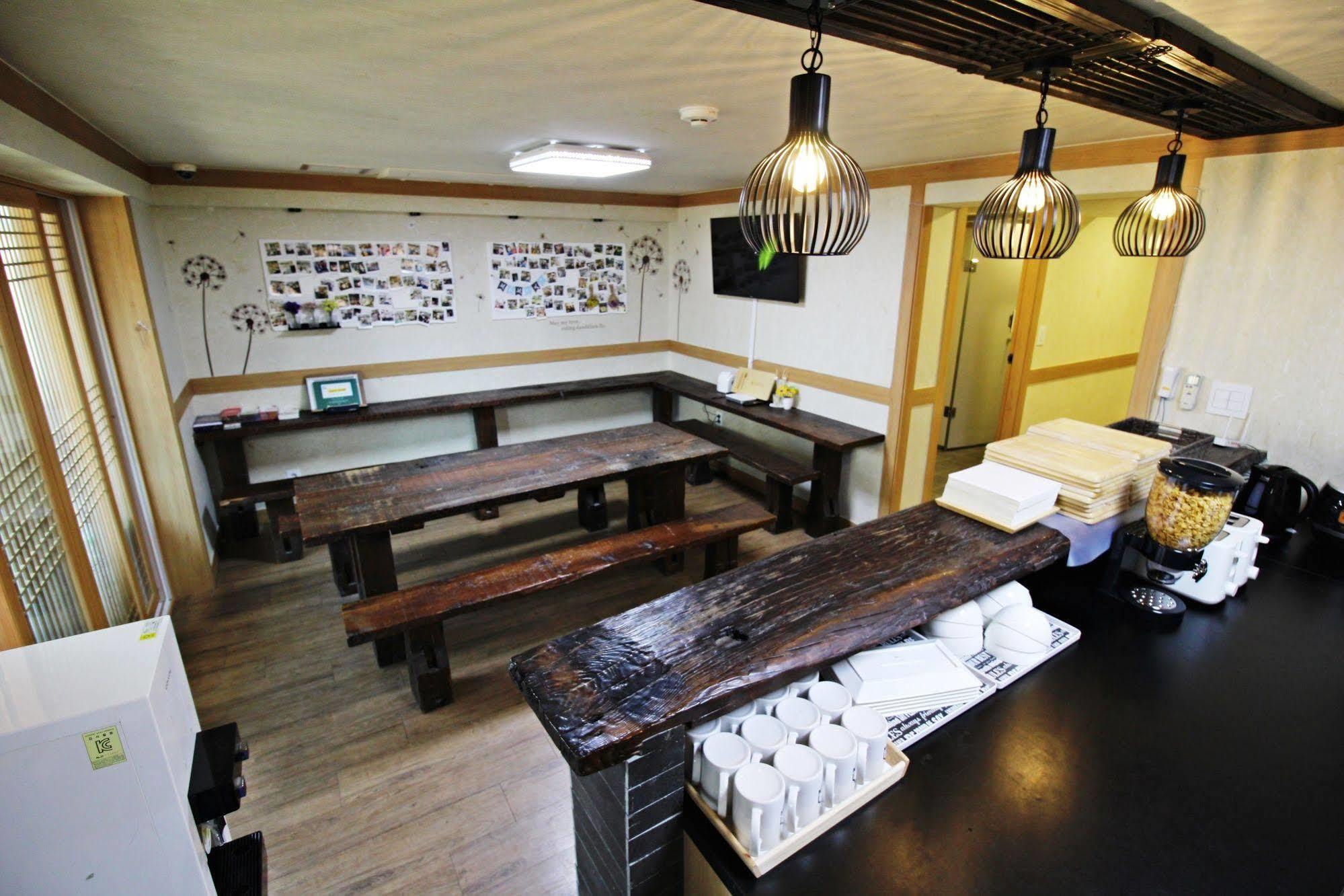 The Blossom Yeonnam Guesthouse Seoul Eksteriør bilde
