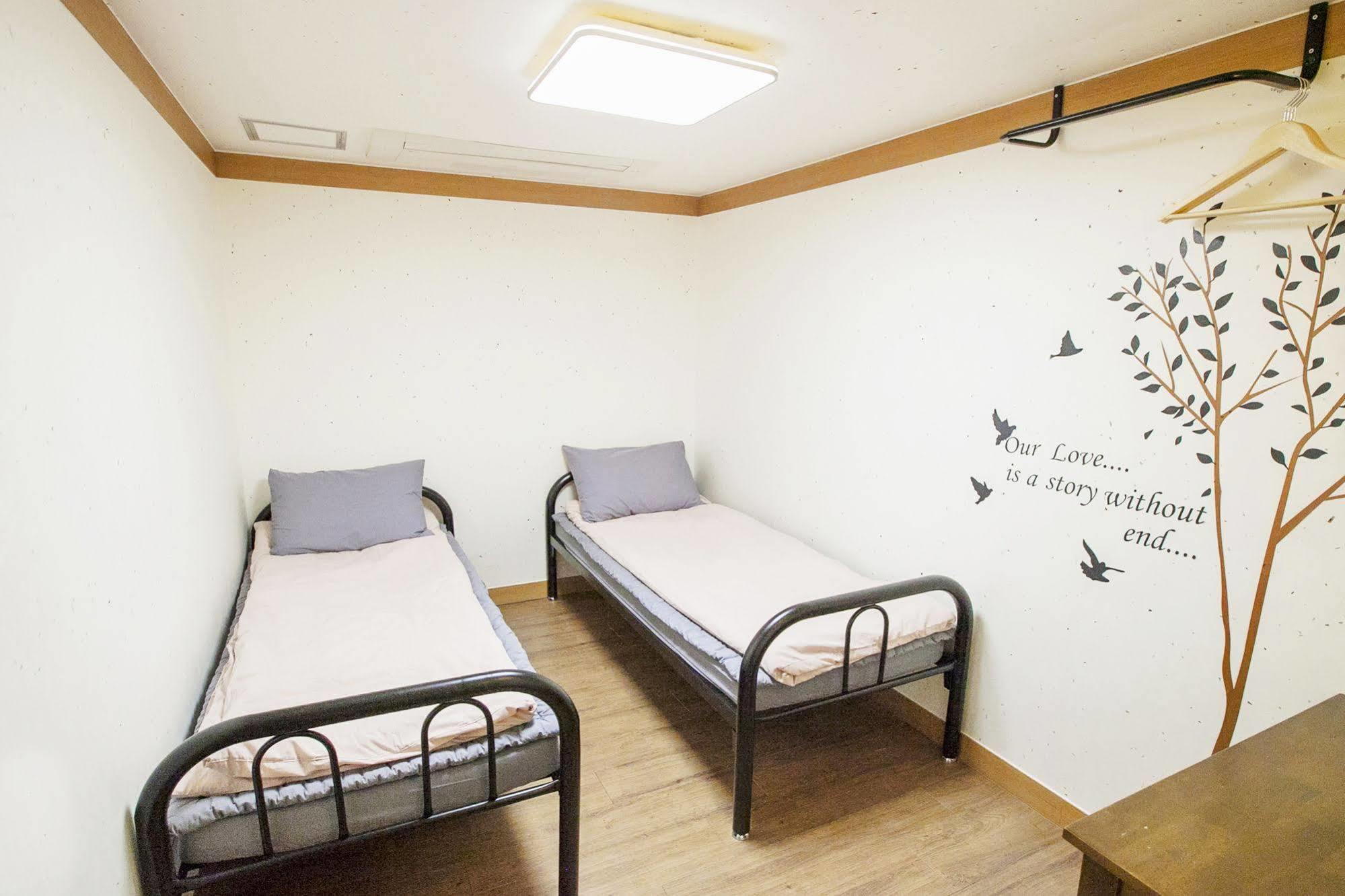 The Blossom Yeonnam Guesthouse Seoul Eksteriør bilde